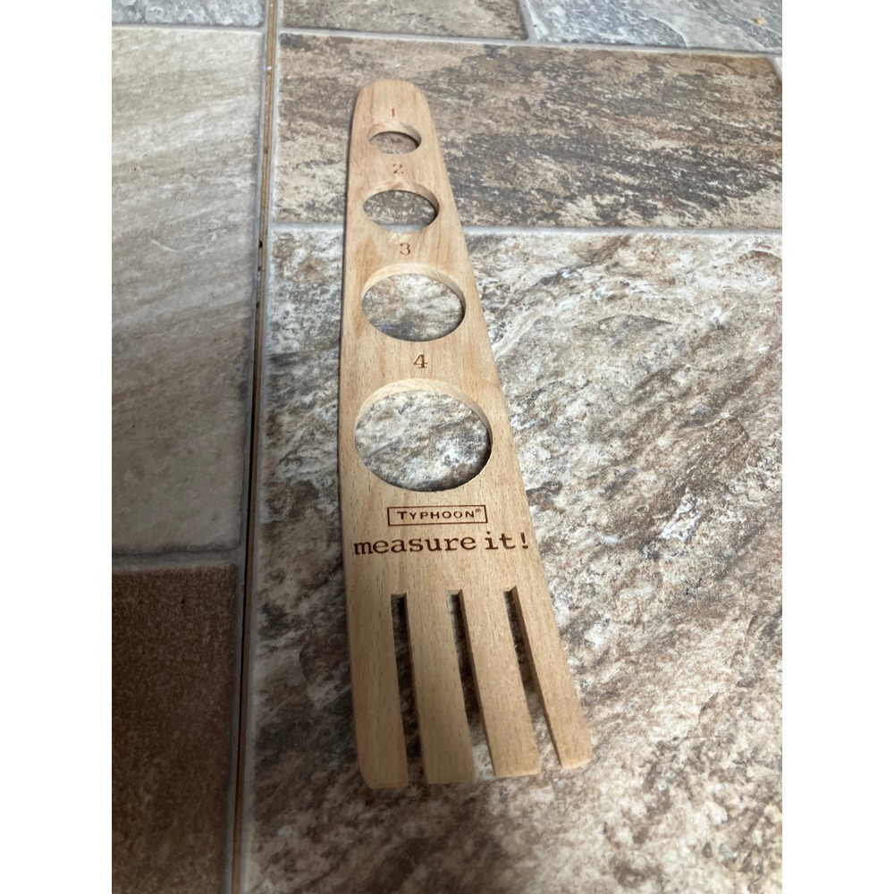 Typhoon Wooden Spaghetti Measure and Server Pasta Portion Tool Natural Wood